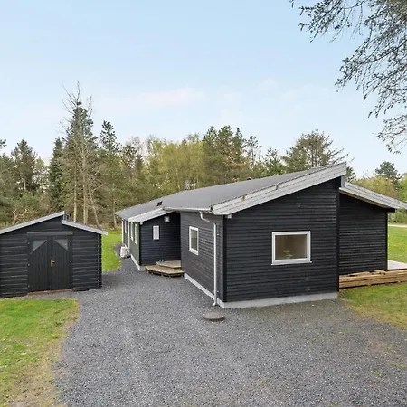 Holiday home Gorgeous In Hadsund With Wifi *